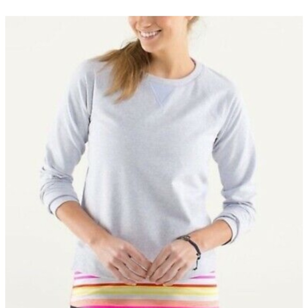 Lululemon Voyage pullover